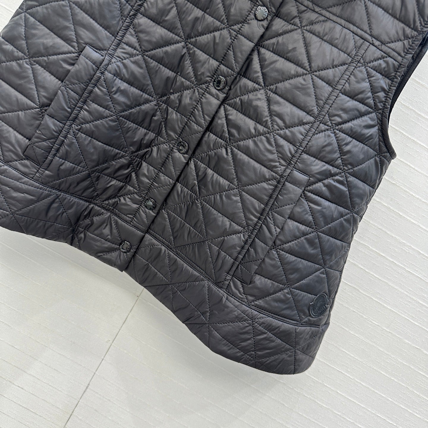 Mon 25fw all-match vest