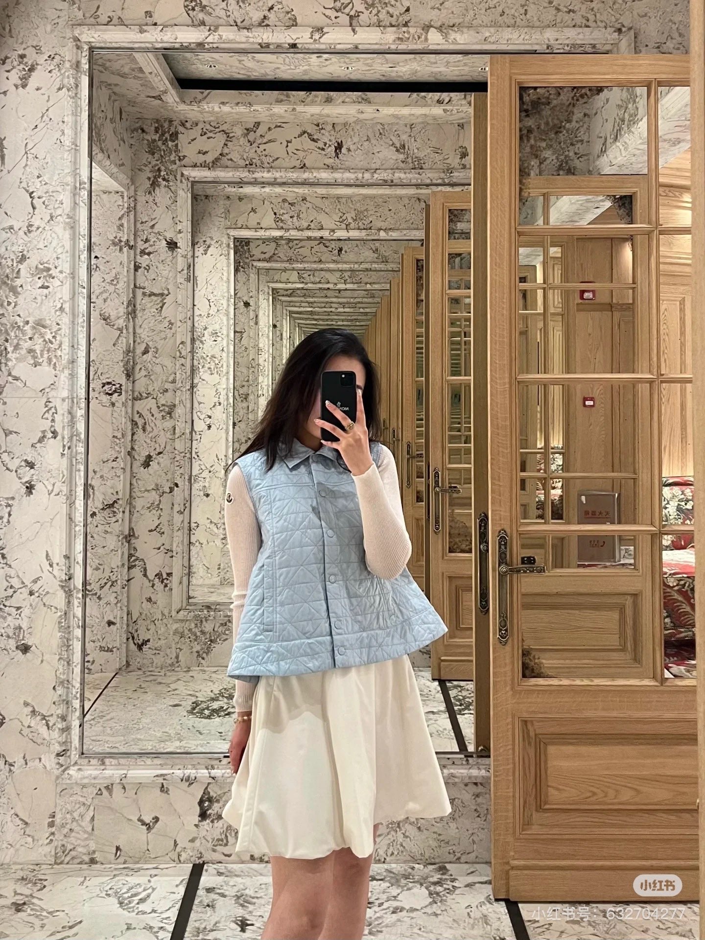 Mon 25fw all-match vest