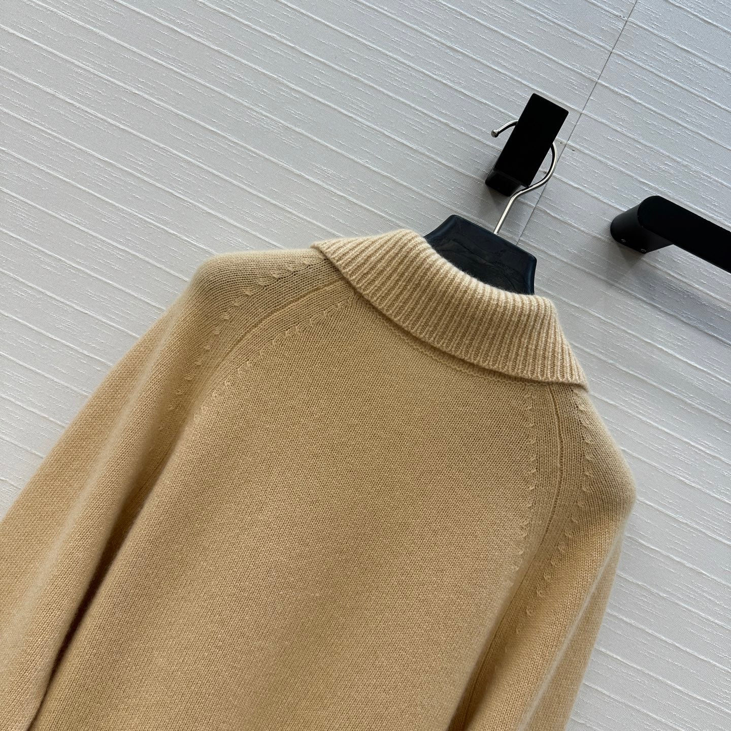 Mon 25fw all-match sweater