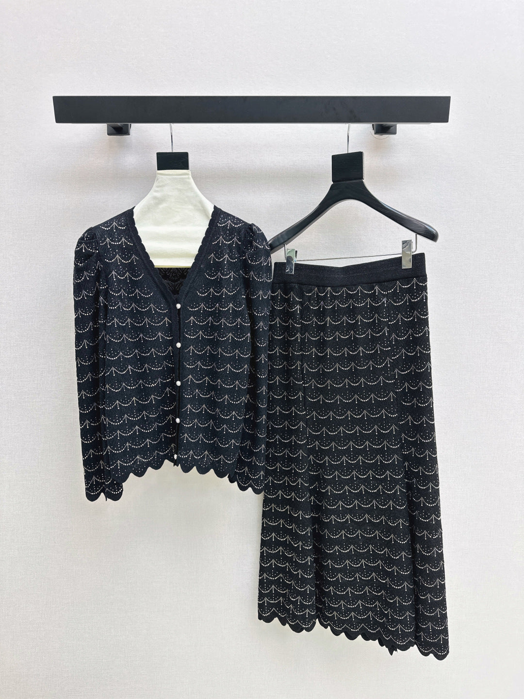 Chan 25fw knitted suit