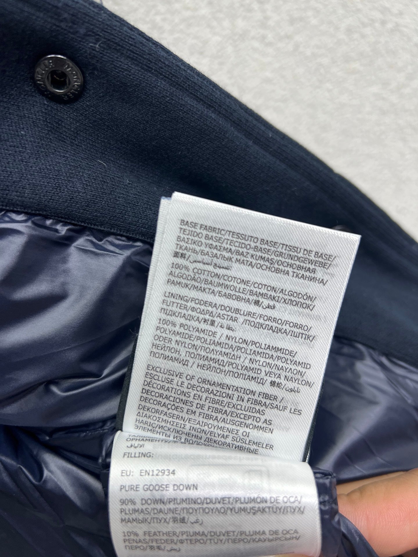Mon 25fw all-match vest