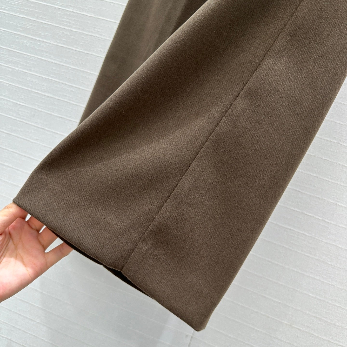 Loro 25fw Lleisure pants