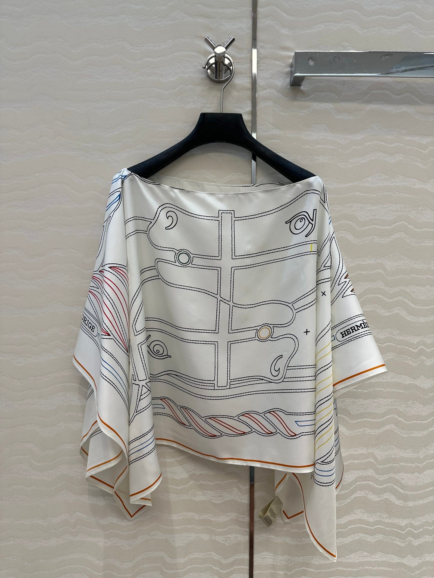 Herm 25fw silk somck