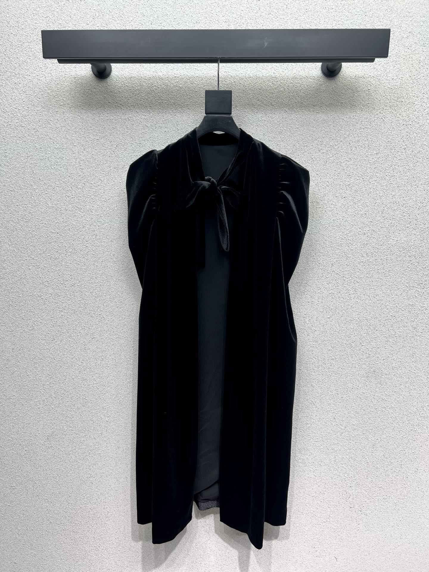 CD 25fw shawl coat