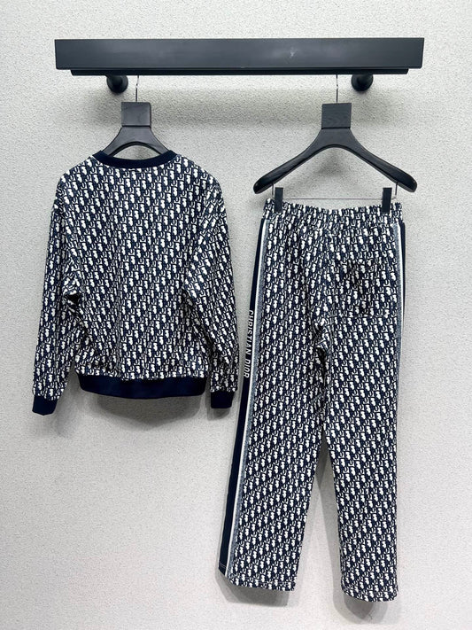 Fend 25fw sweatshirt suit