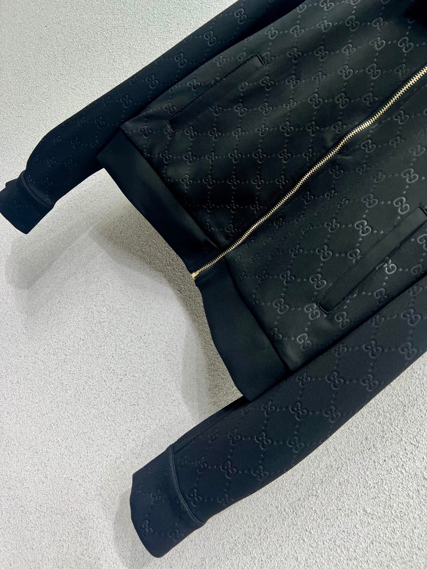 Guc 25fw leisure suit