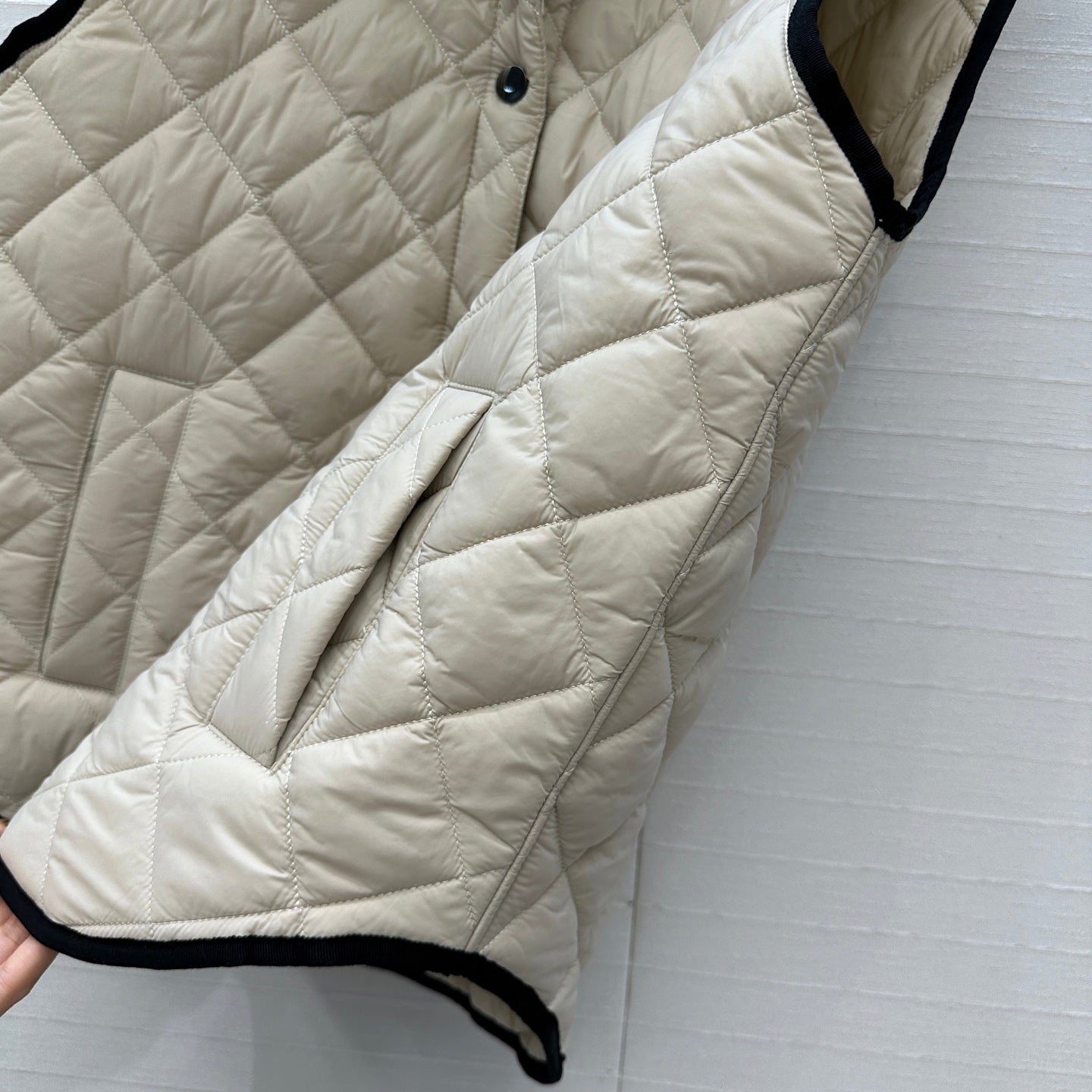 Brune 25fw hoodie vest
