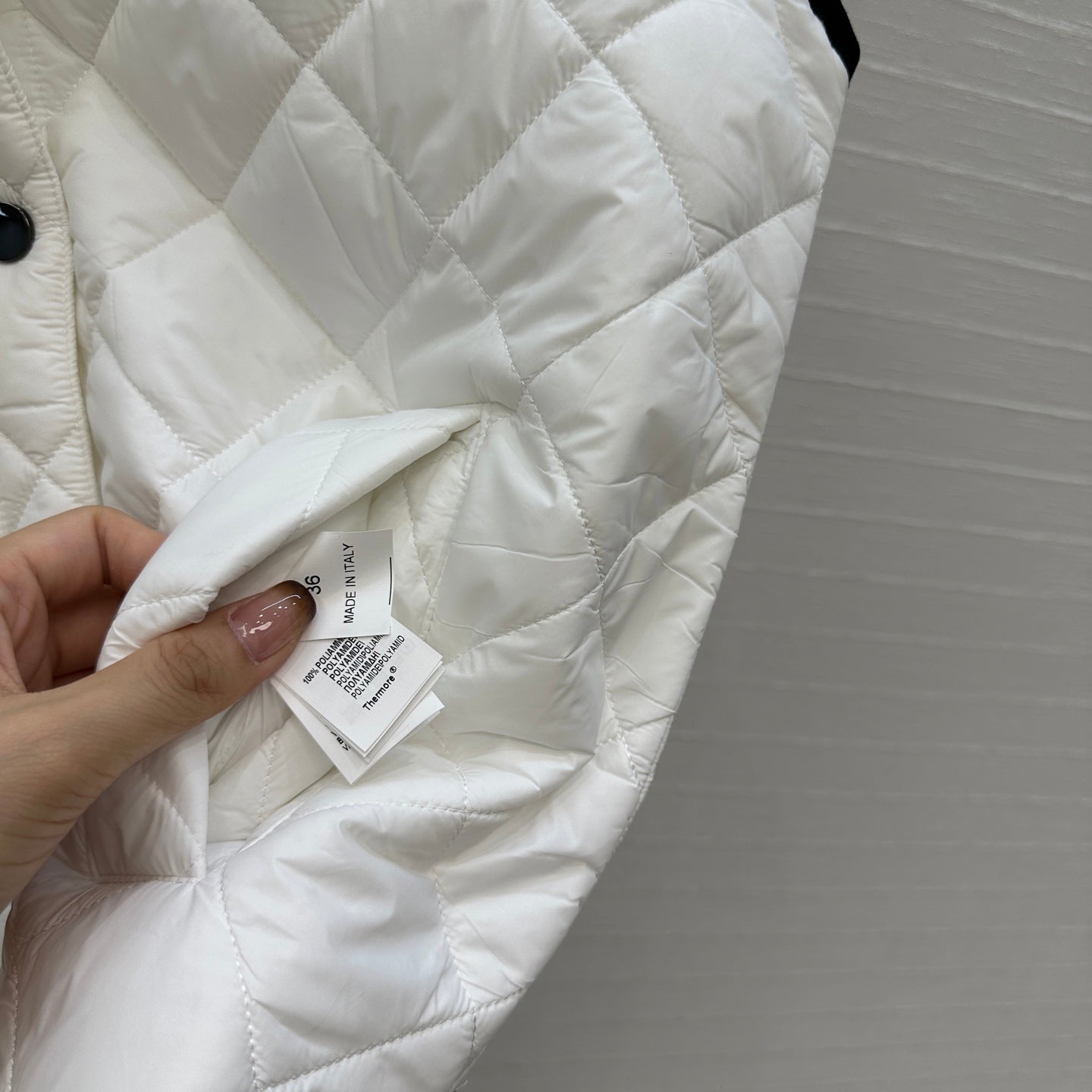 Brune 25fw hoodie vest