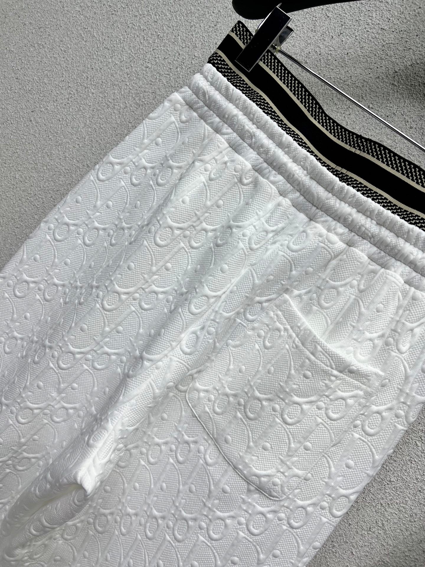 CD 25fw leisure pants