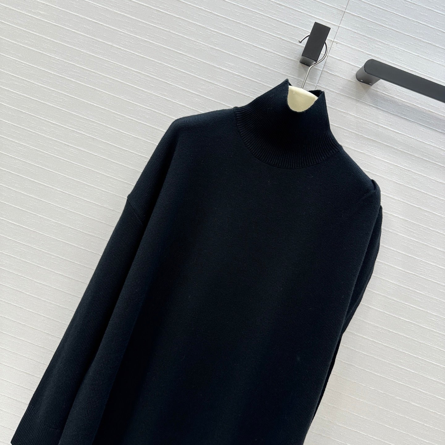 Alai 25fw knitted smock