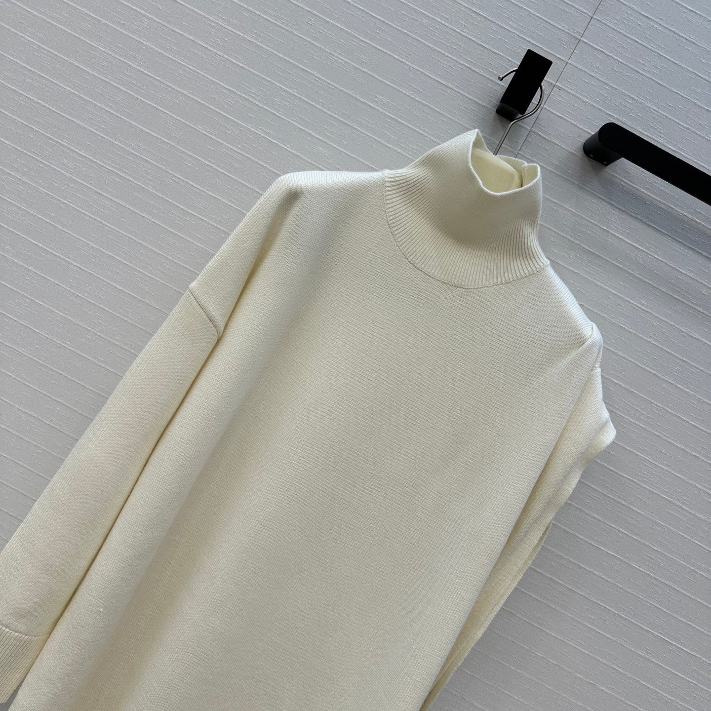 Alai 25fw knitted smock