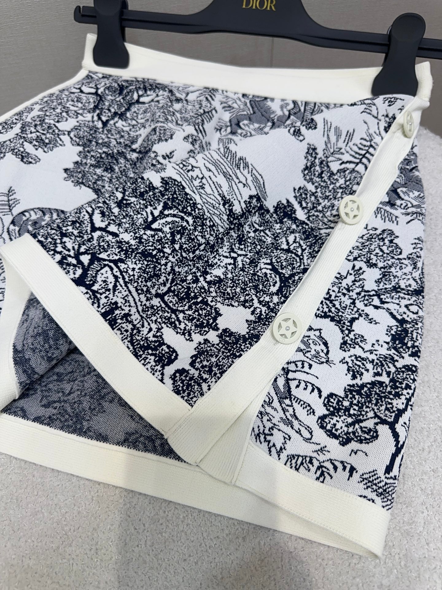CD 25fw printed skirt