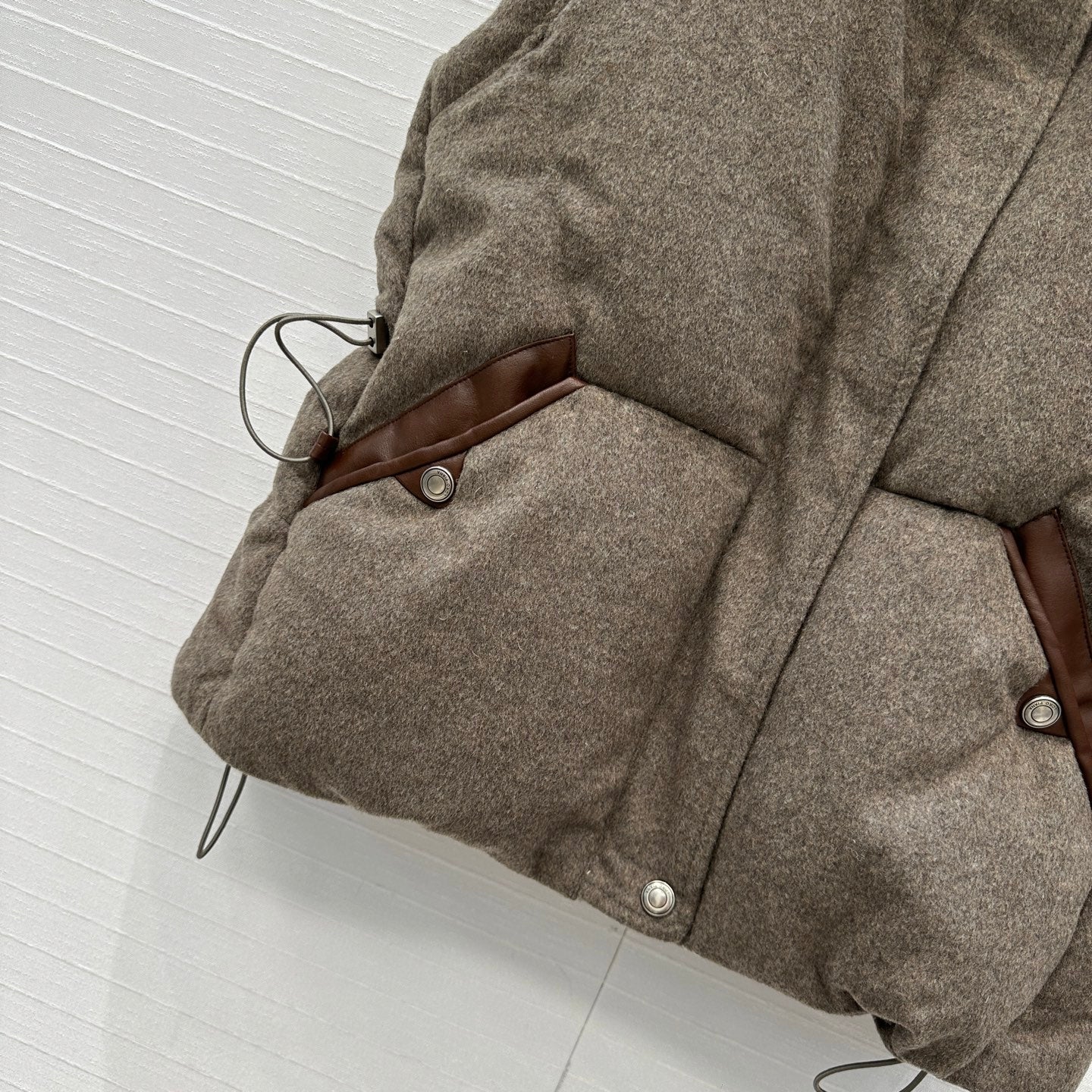Loro 25fw all-match vest