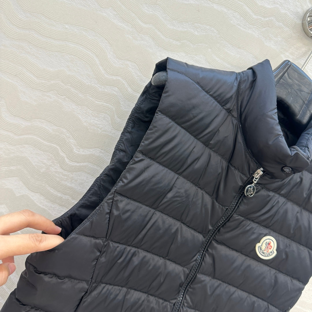 Mon 25fw down vest