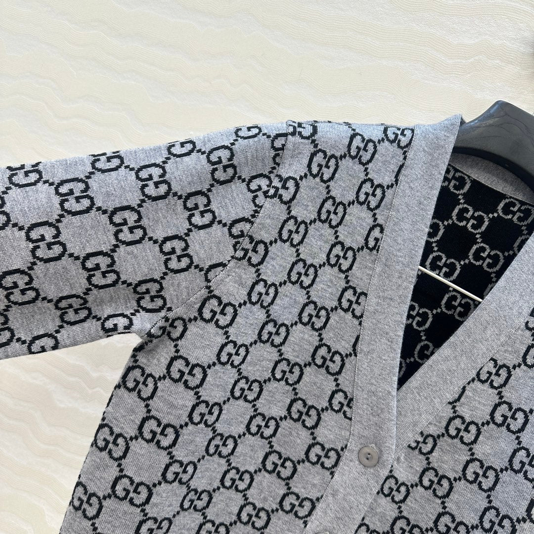 Guc 25fw reversible cardigan
