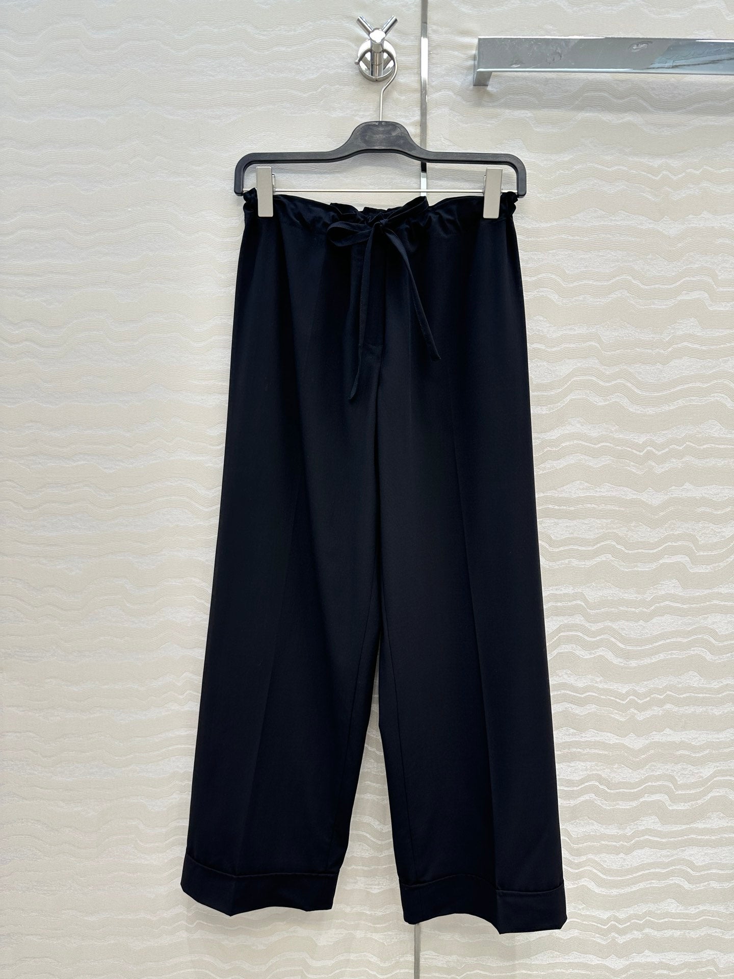 Row 25fw leisure pants