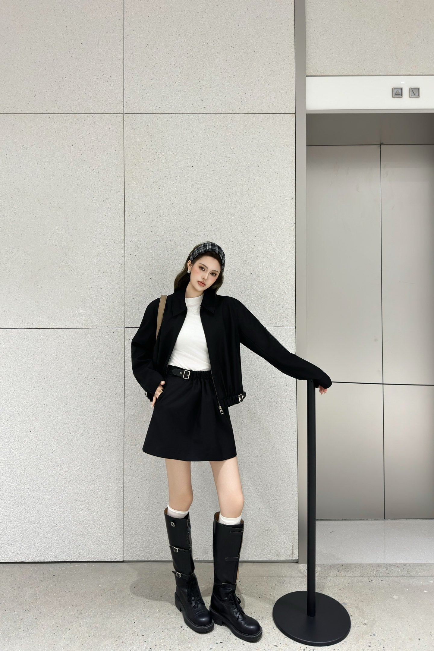 Loe 25fw pleated skirts