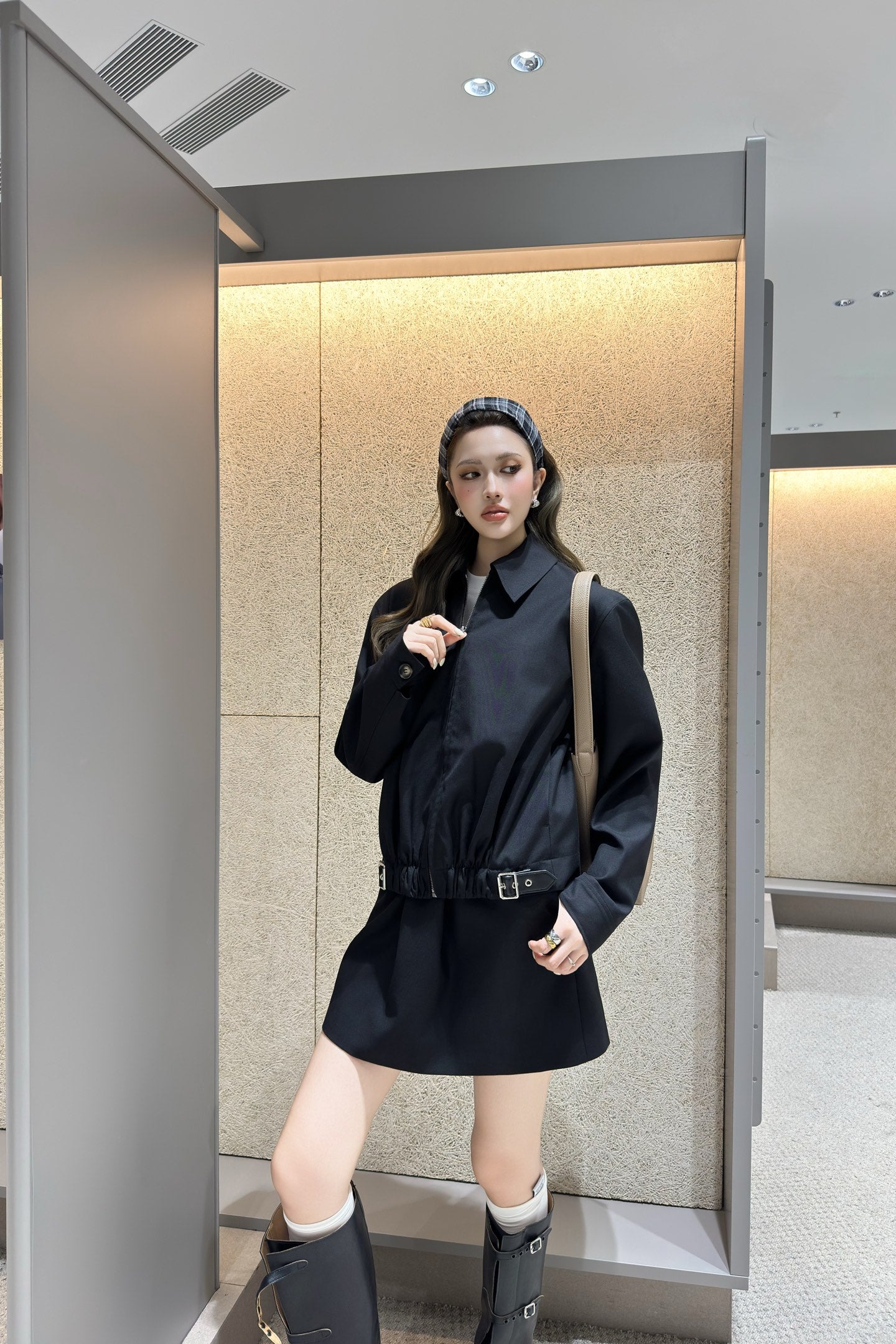 Loe 25fw pleated skirts