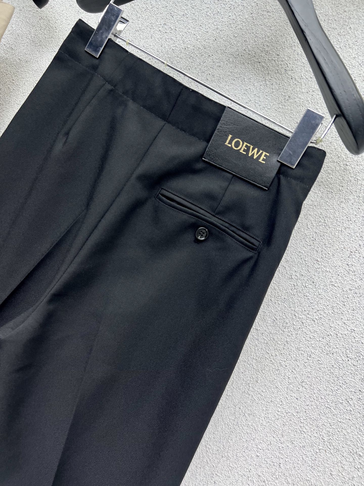 Loe 25fw leisure short