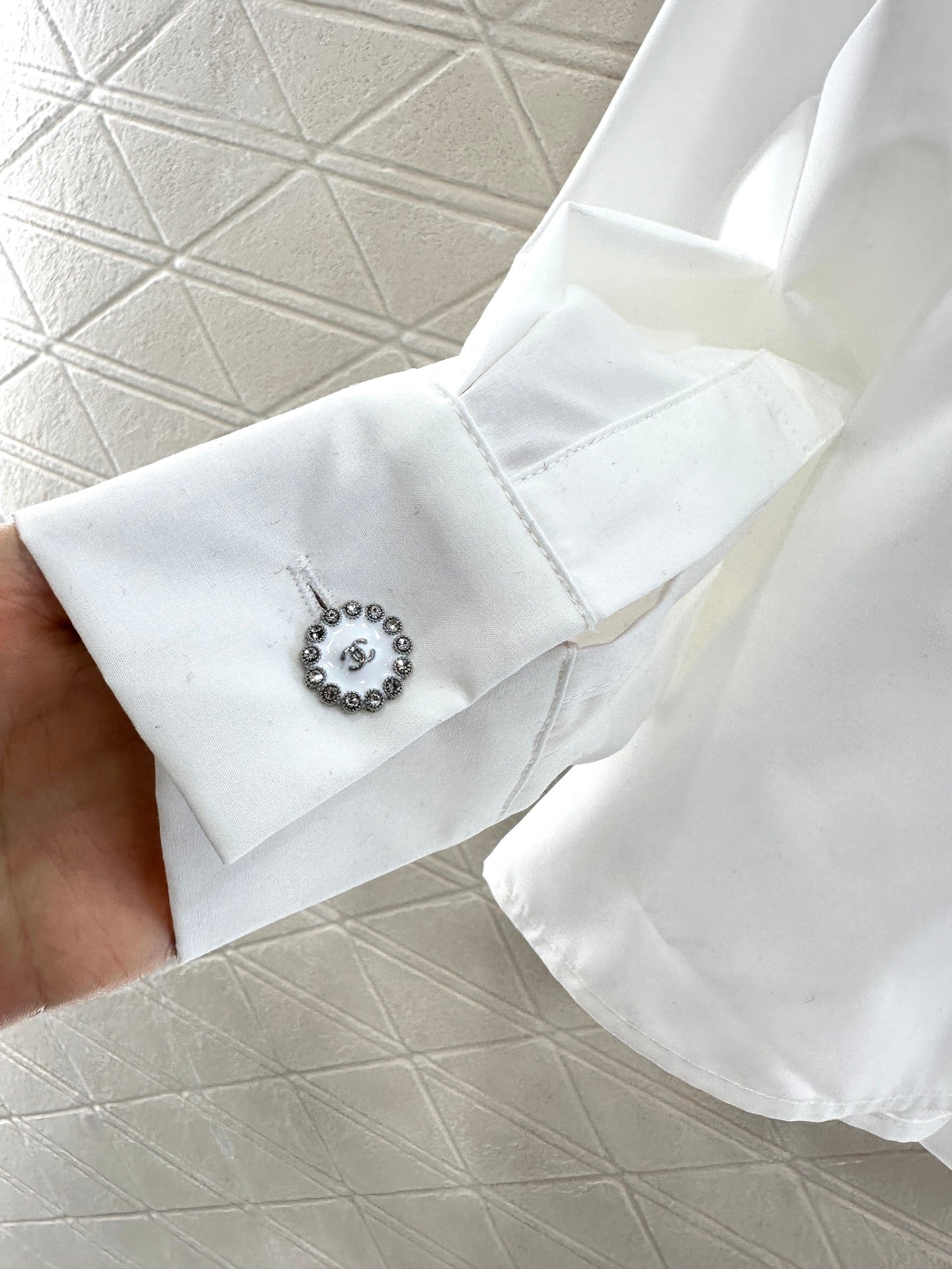 Chan 25fw buttons shirt