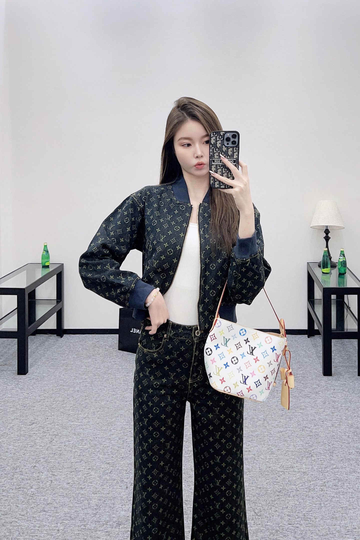 Louis 25fw all-match jeans