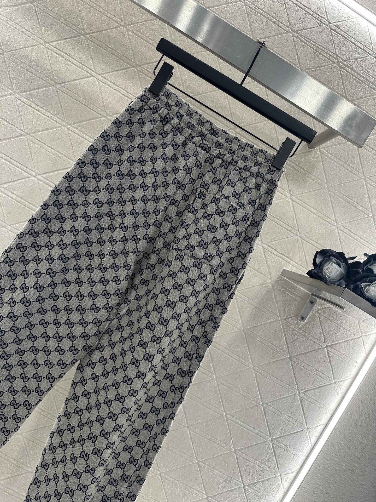 Guc 25fw jacquard pants