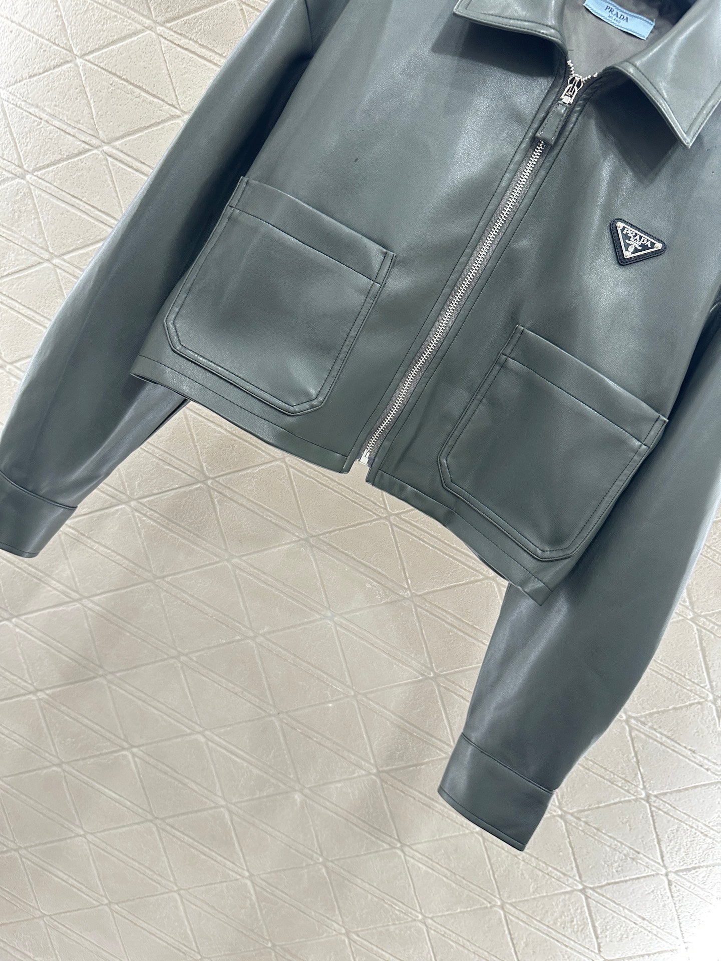 Pra 25fw leather jacket