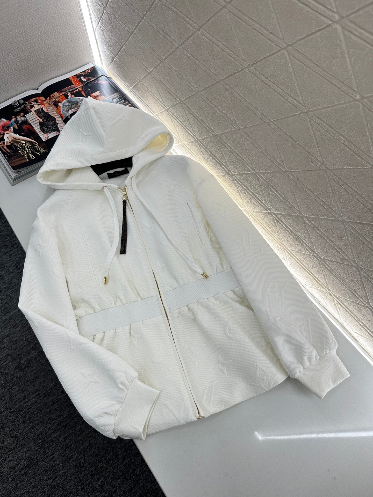 Louis 25fw leisure suit
