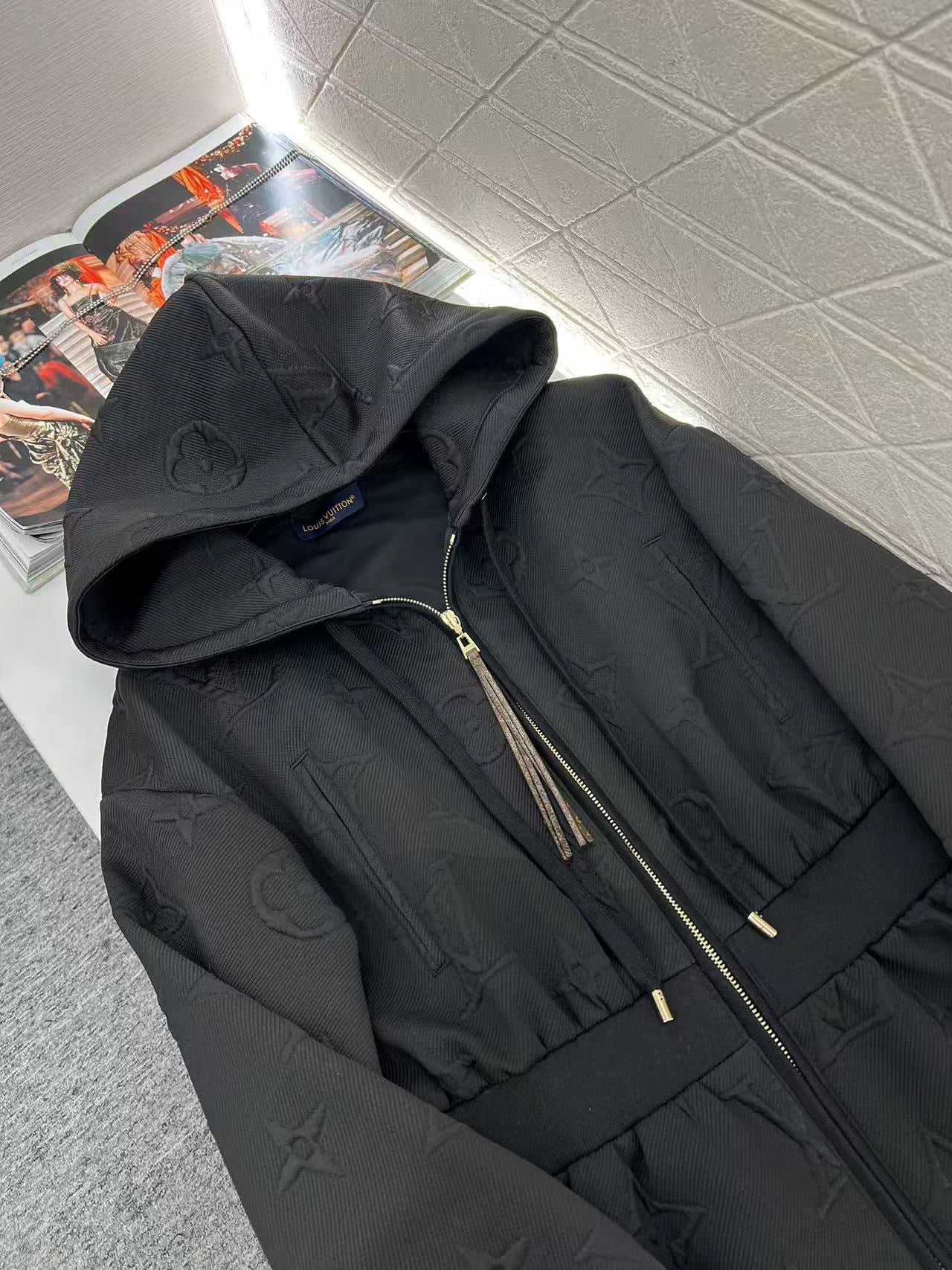 Louis 25fw leisure suit