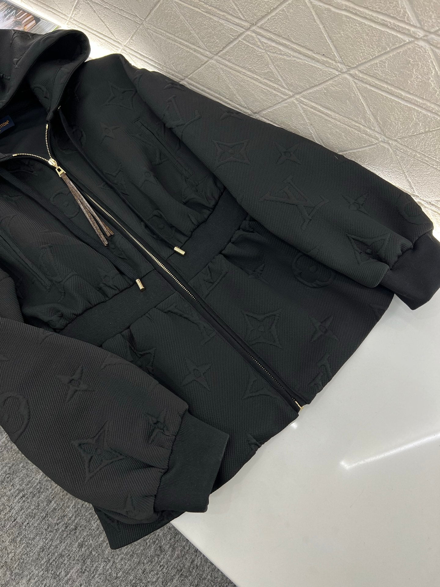 Louis 25fw leisure suit