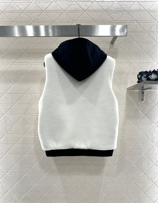 Louis 25fw reversible vest