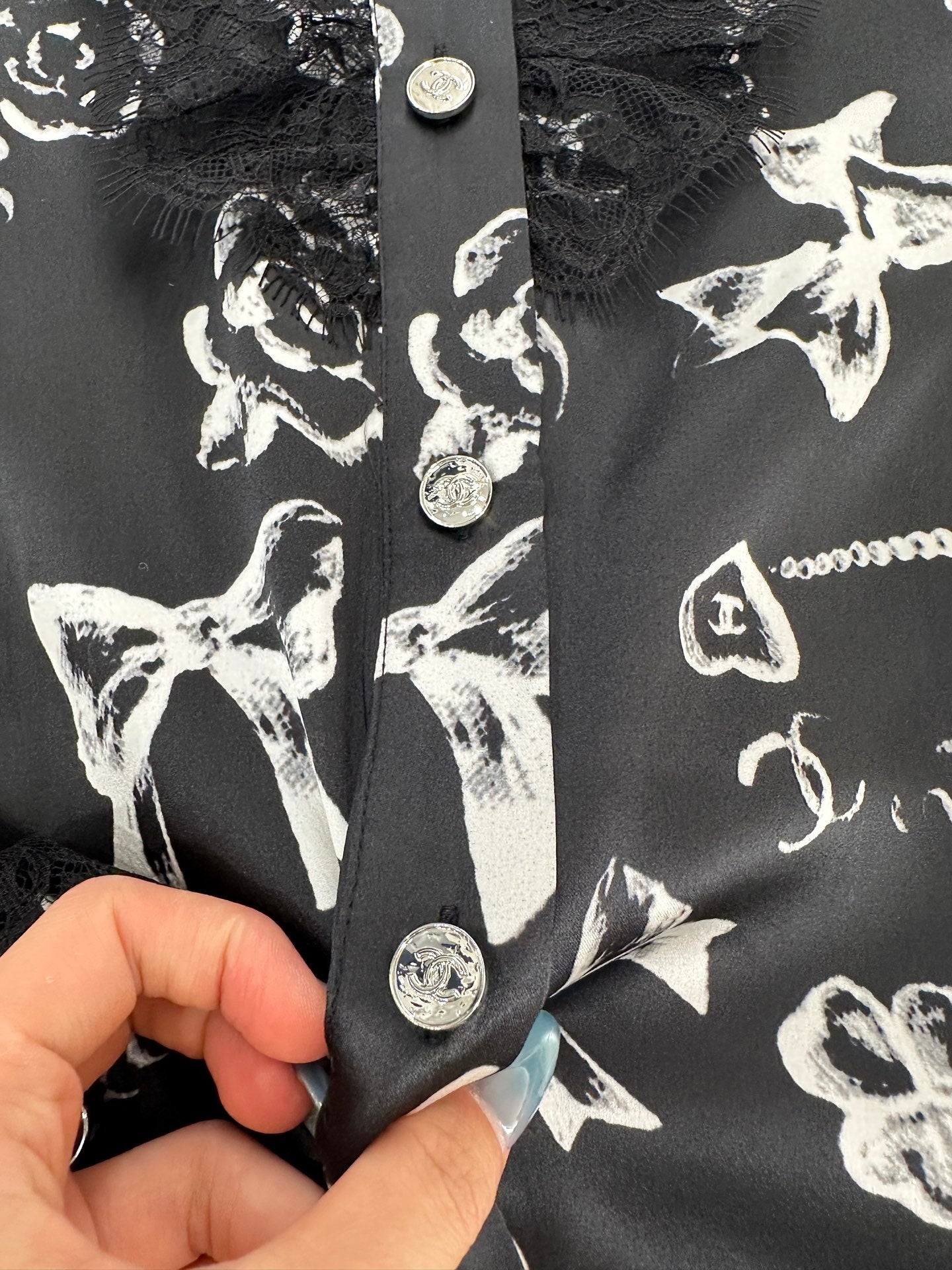 Chan 25fw silk shirt