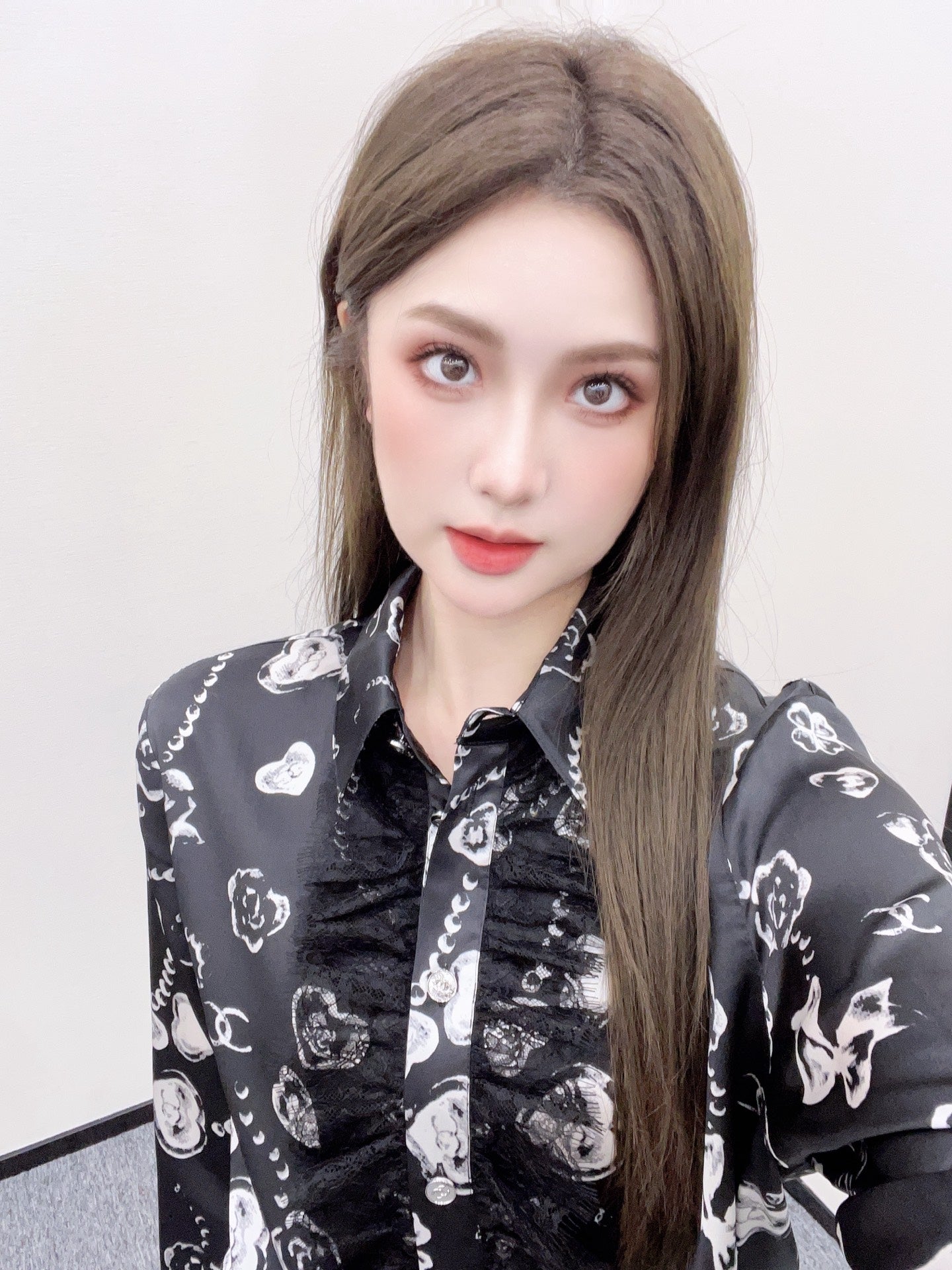 Chan 25fw silk shirt