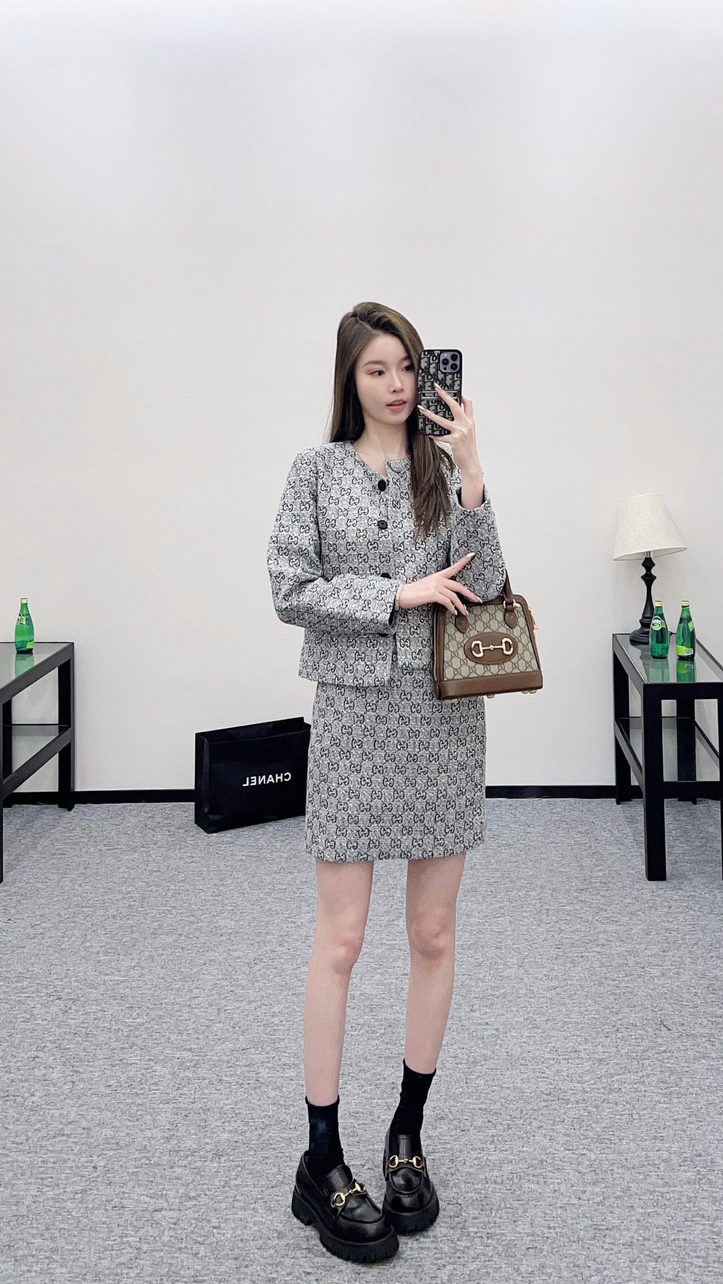 Guc 25fw all-match skirt