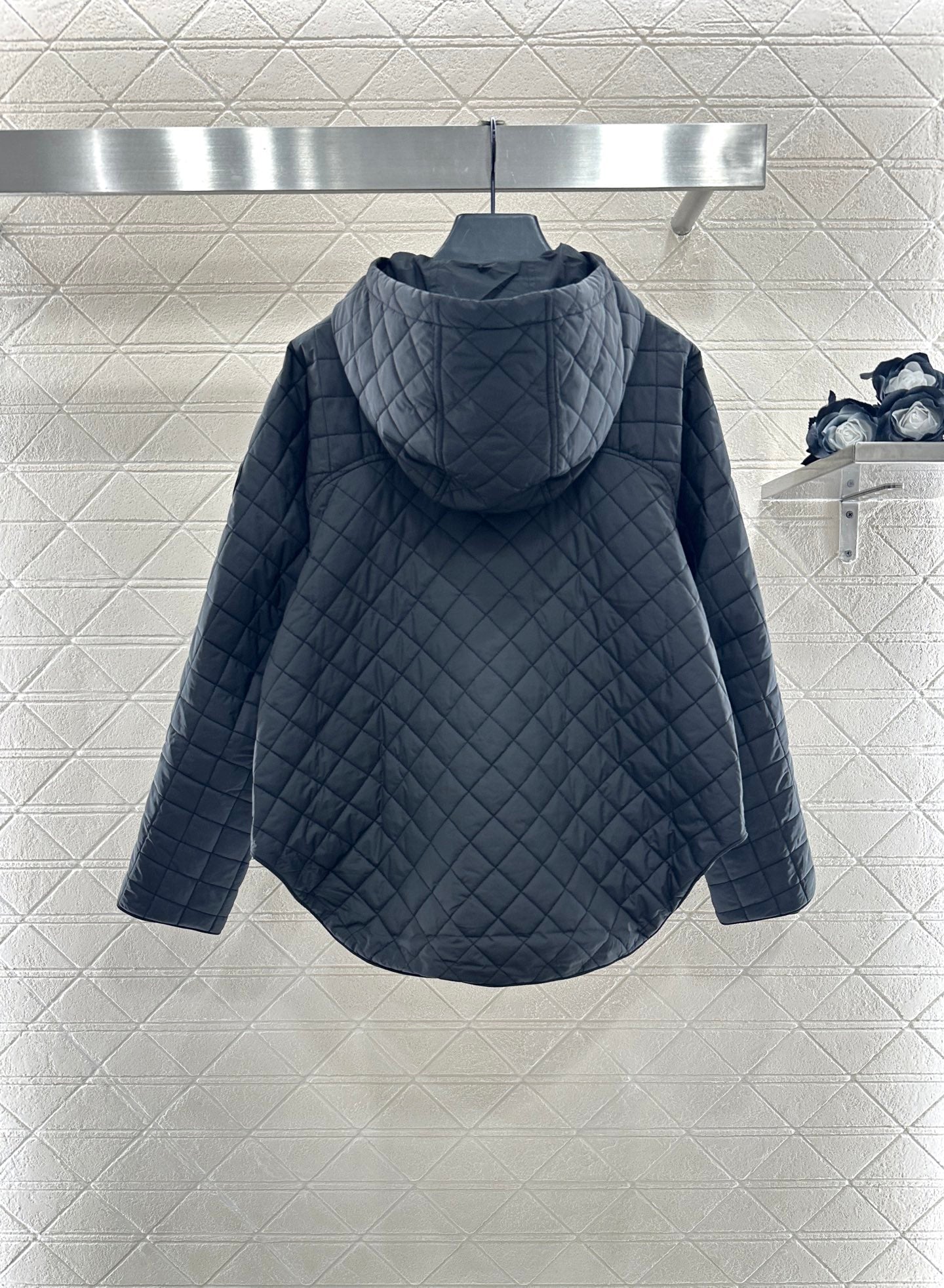 Herm 25fw down jacket