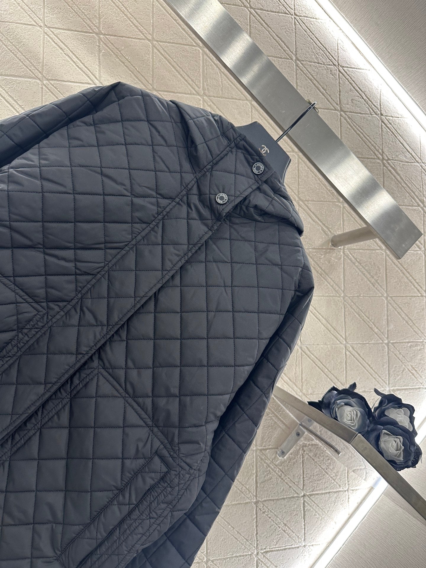 Herm 25fw down jacket