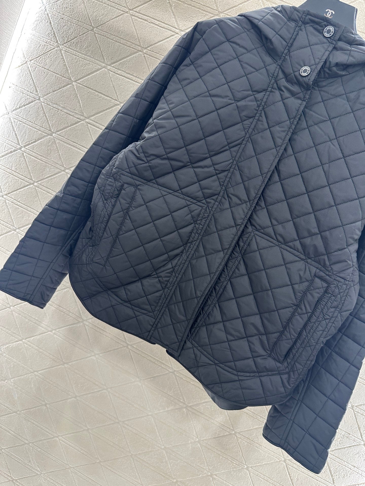 Herm 25fw down jacket
