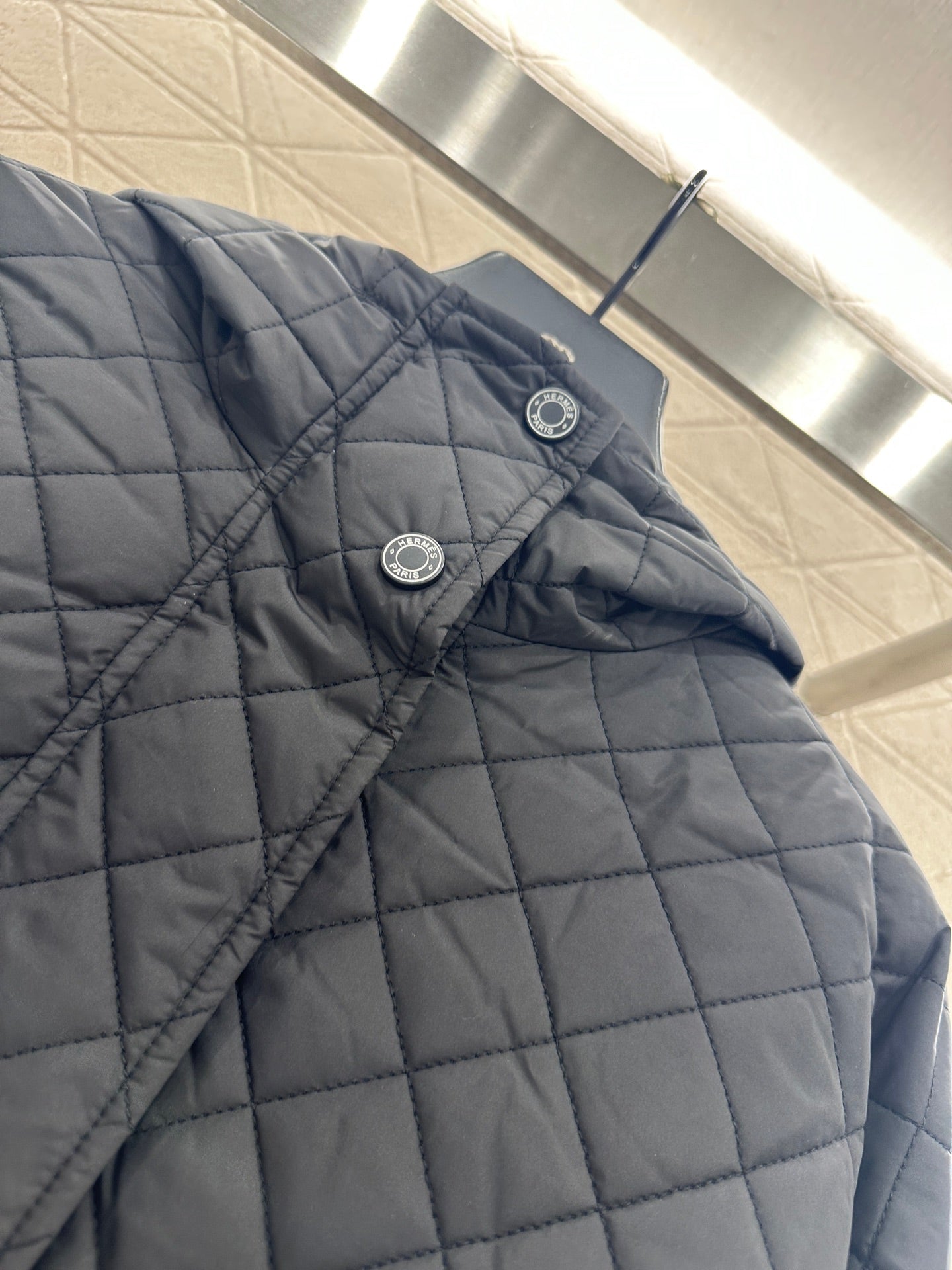 Herm 25fw down jacket