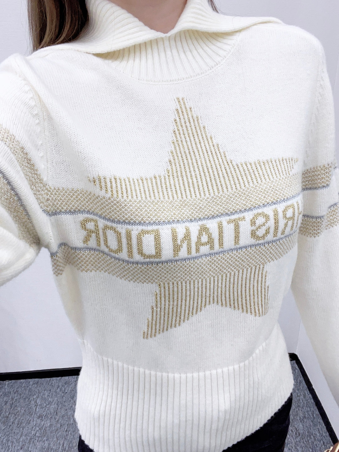 CD 25fw knitted sweater
