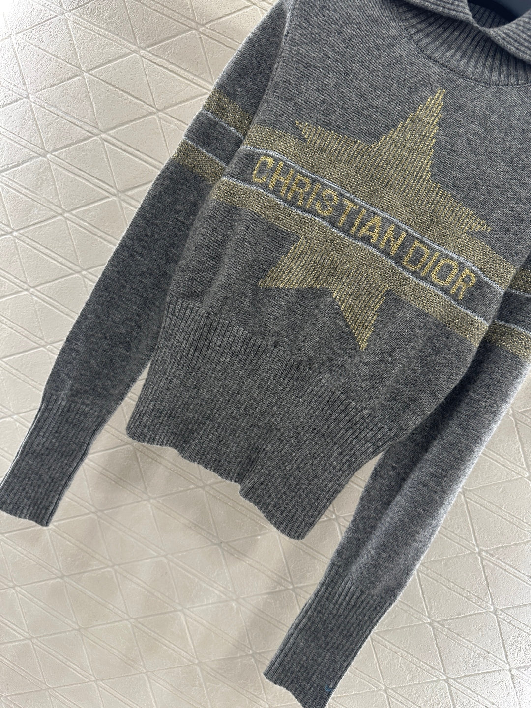 CD 25fw knitted sweater