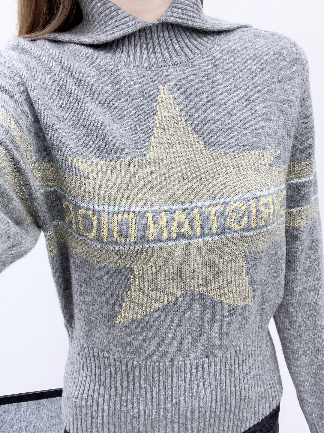 CD 25fw knitted sweater