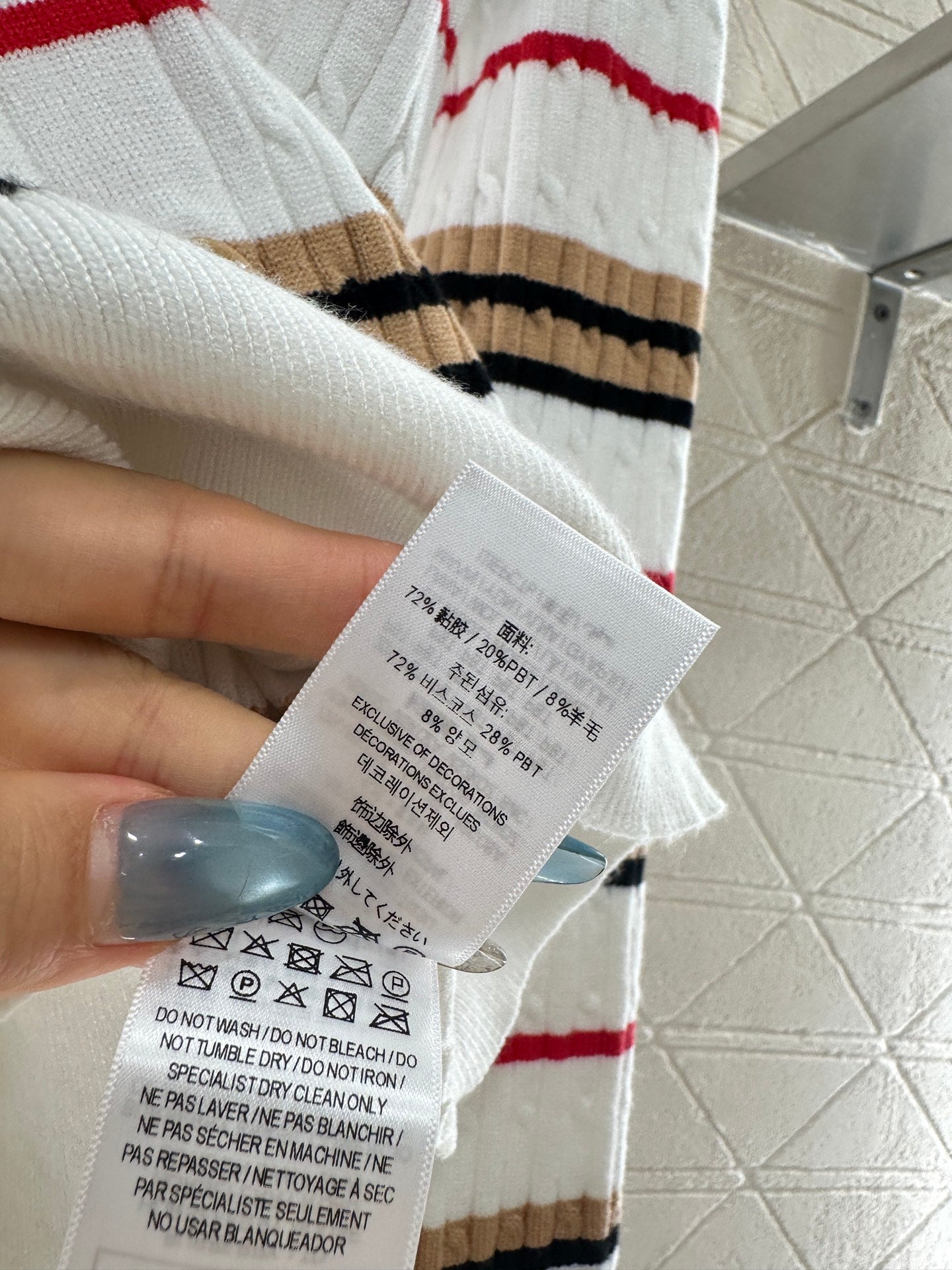 Burber 25fw plaid cardigan