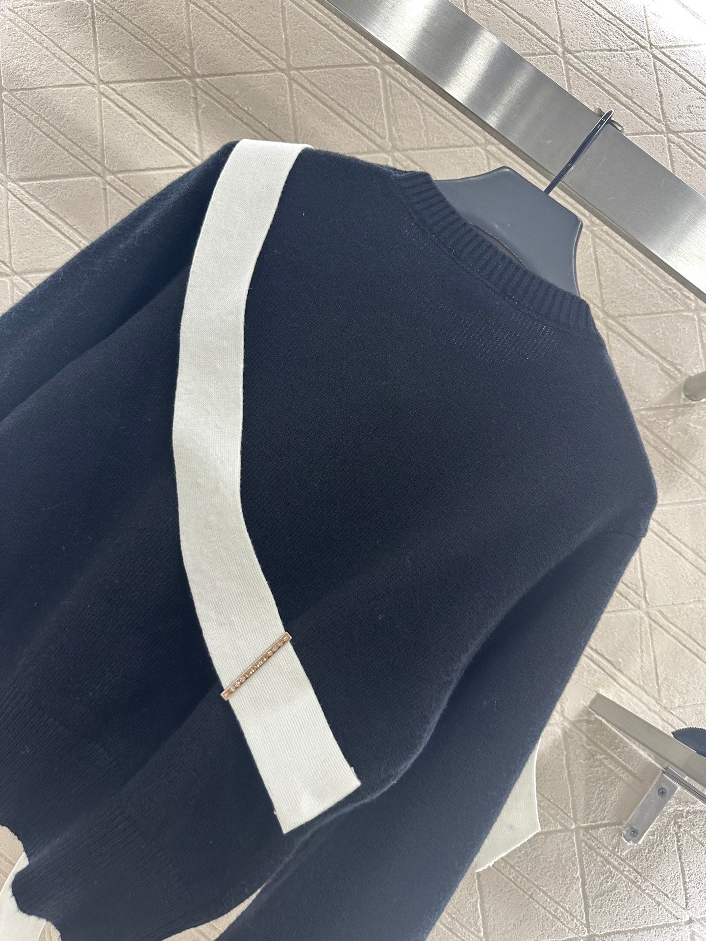 Chan 25fw knitted sweater
