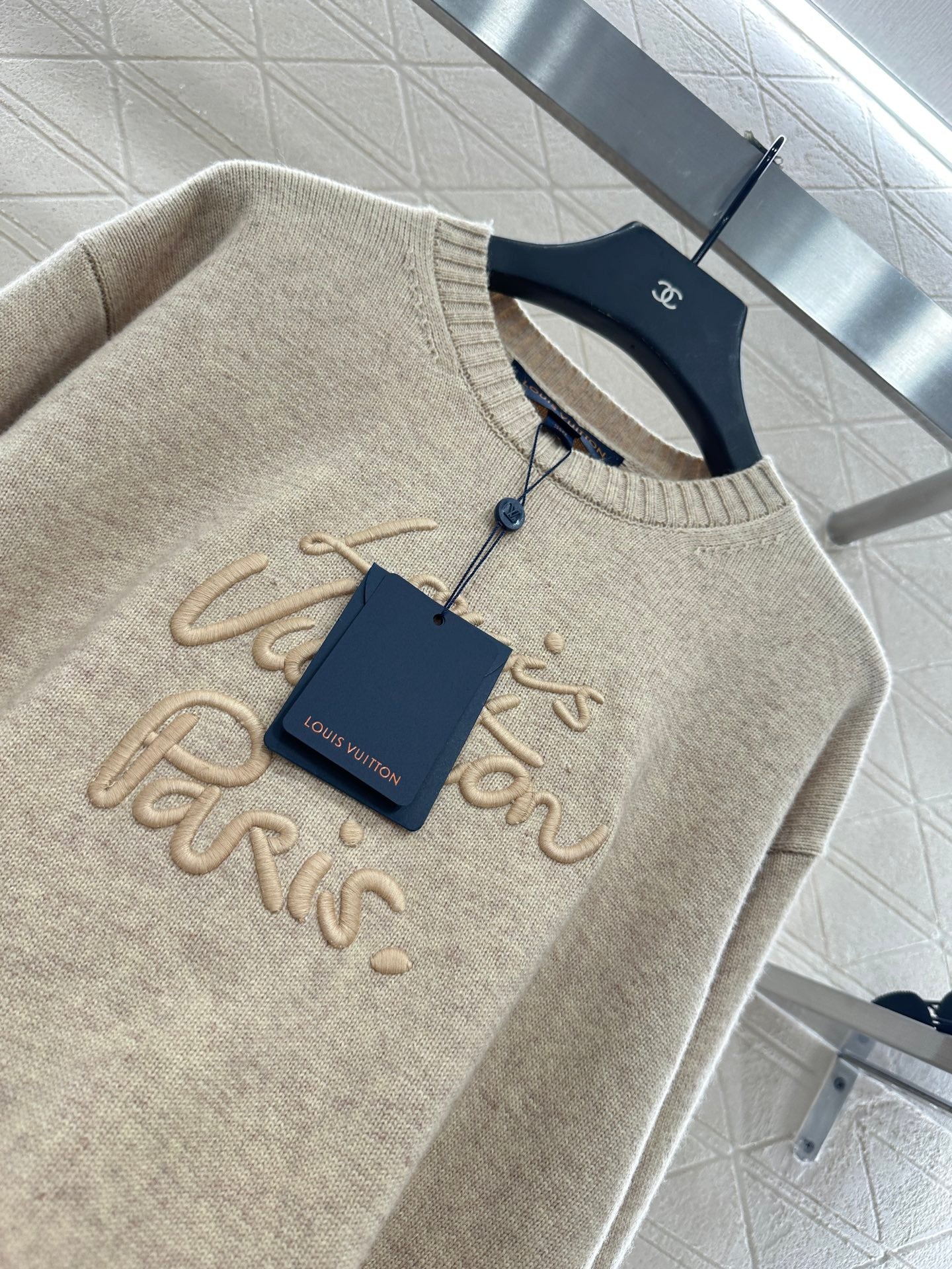 Louis 25fw embroidered sweter