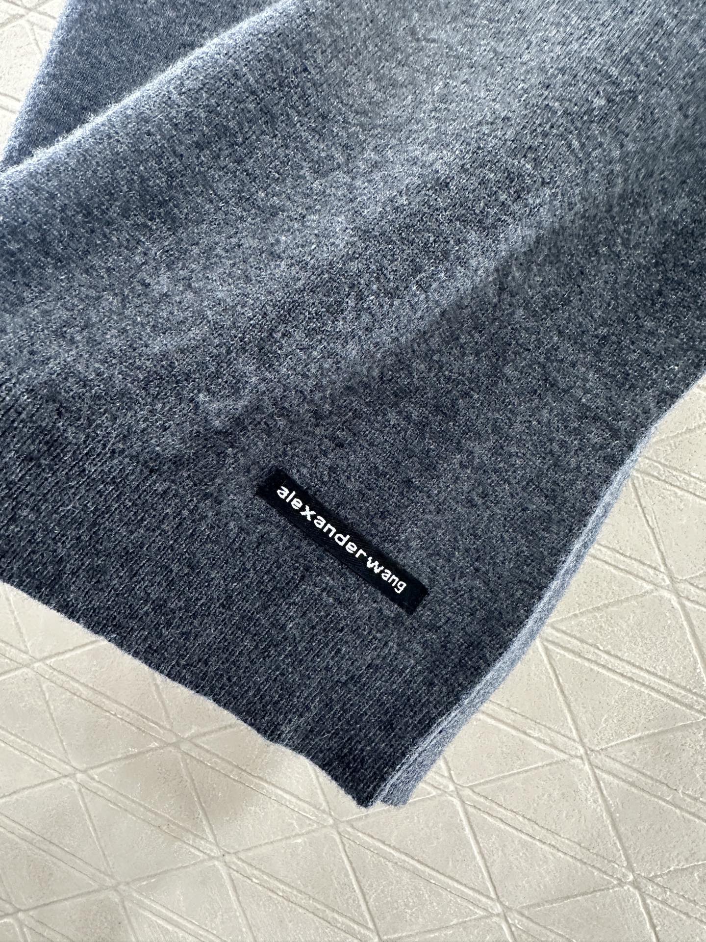 Alex 25fw all-match t-shirt