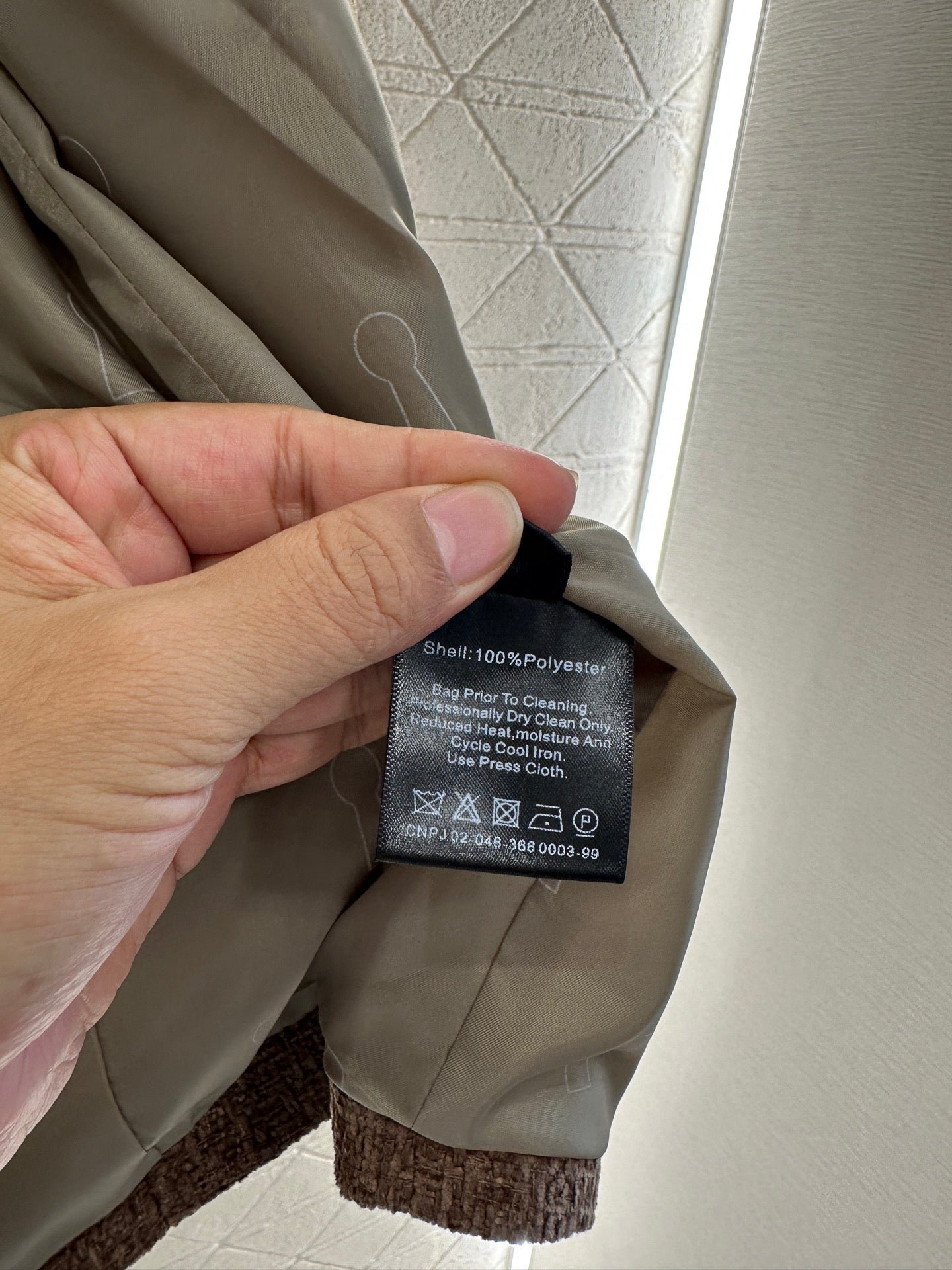 Sch 25fw retro jacket