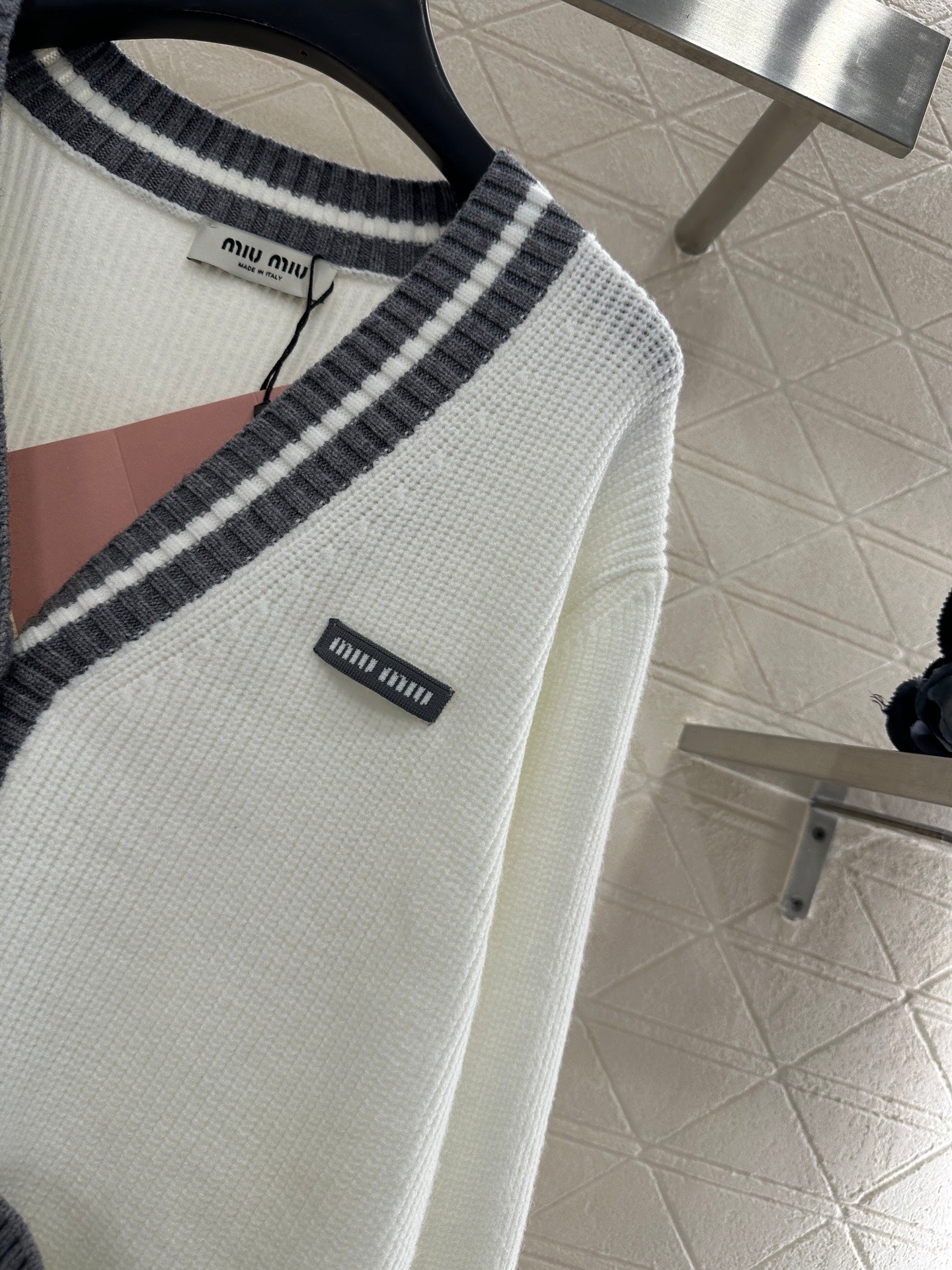 Miu 25fw knitted cardigan