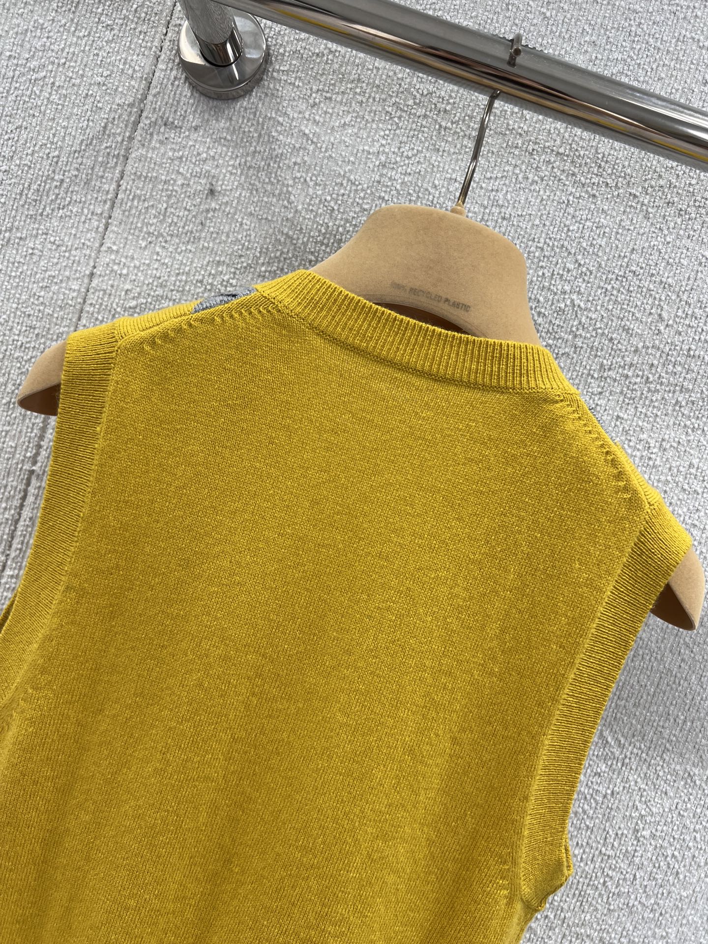 Miu 25fw knitted vest