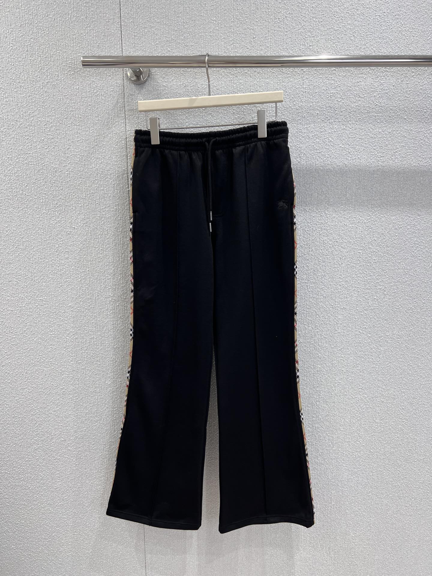 Bur 25fw Embroidery Set