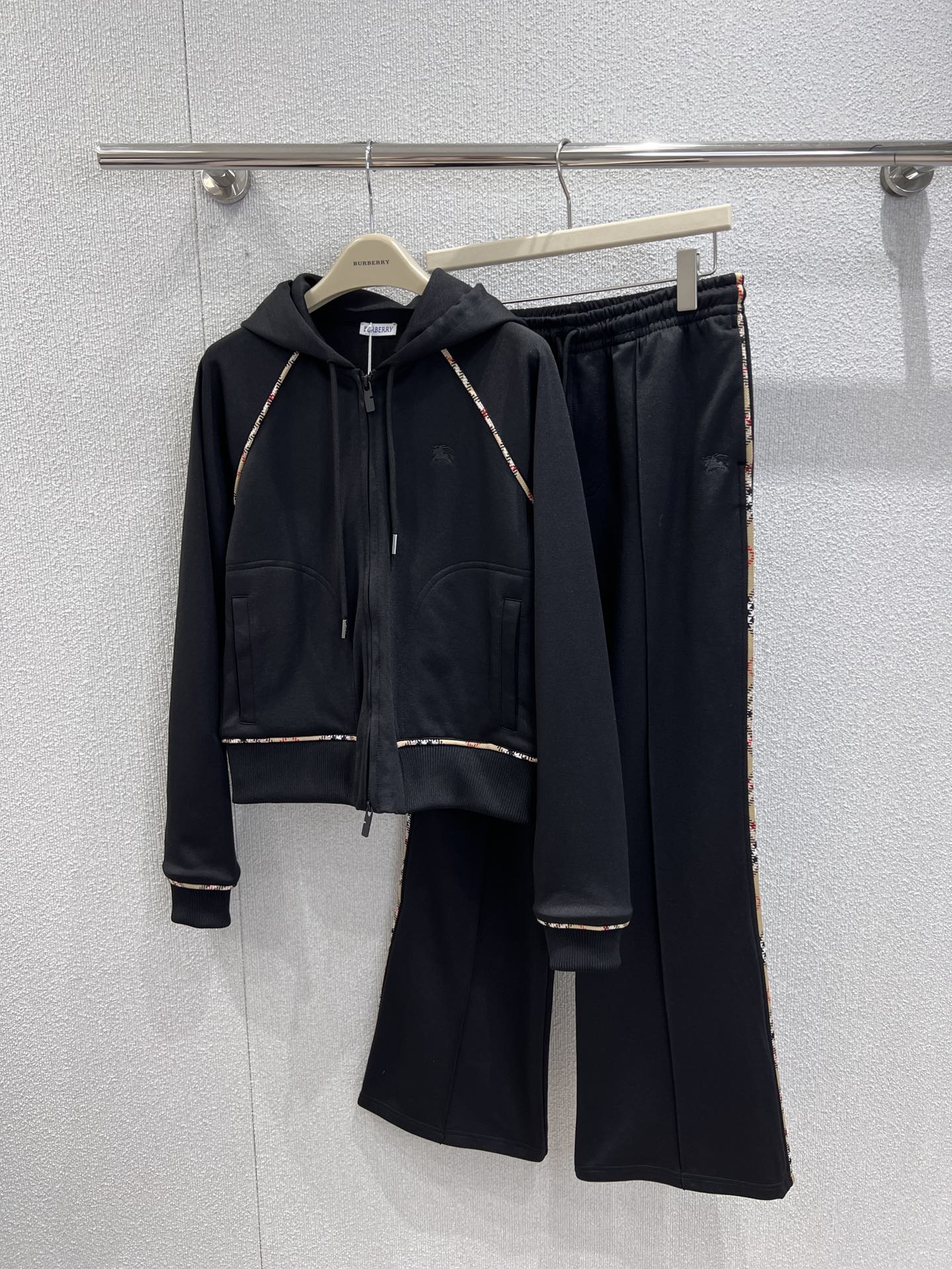 Bur 25fw Embroidery Set